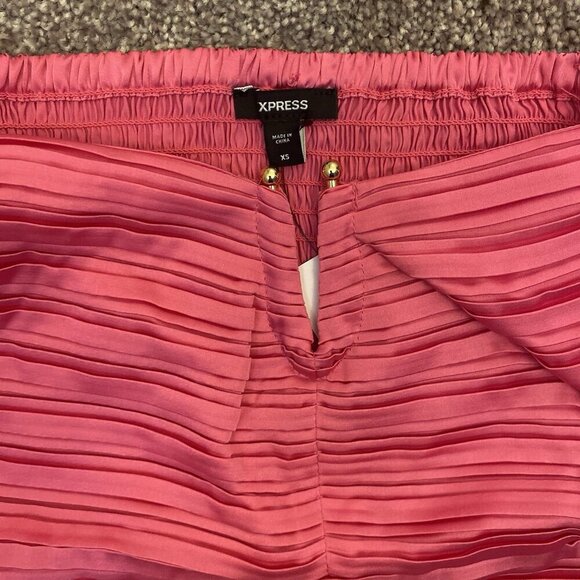 Express Women's Satin V-Bar Puff Sleeve Ruched Pleated Top Pink Size XS NWT $58 - Picture 6 of 16